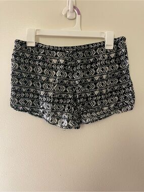 Xhilaration Black & White Geometric Sleep Shorts